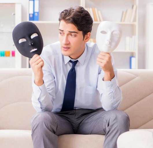 persona Persona, masque social selon Jung