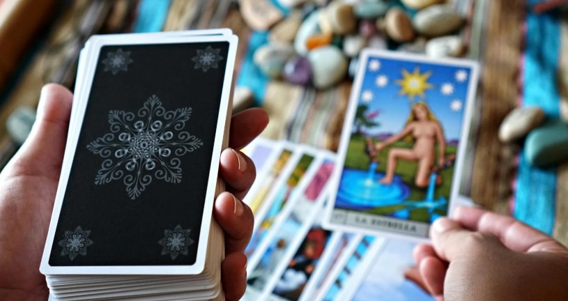 tarot-divination Le Tarot comme outil de divination